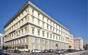 1 Bedroom Gorgeous Apartment In Napoli